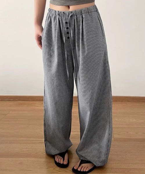 ONEP STAR(ワンピスター)の「千鳥格子柄ウエストデザインワイドパンツ(その他パンツ・レディース・ネイビー/ブラック・FREE)」の12枚目の写真
