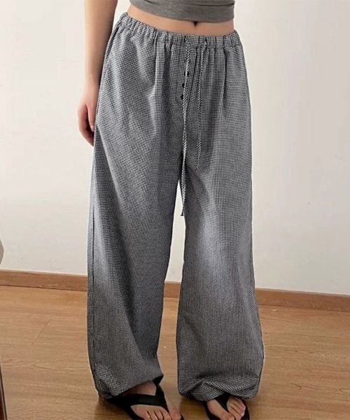 ONEP STAR(ワンピスター)の「千鳥格子柄ウエストデザインワイドパンツ(その他パンツ・レディース・ネイビー/ブラック・FREE)」の14枚目の写真