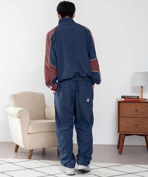 Kaepa(ケイパ)の「WEGO/Kaepaナイロンワイドパンツ(スウェットパンツ・メンズ・ブラウン/ネイビー/ナチュラル・MEDIUM/LARGE/X-LARGE)」の5枚目の写真