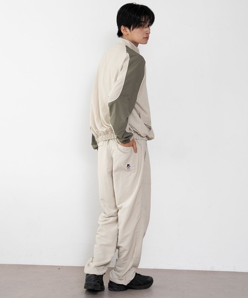 Kaepa(ケイパ)の「WEGO/Kaepaナイロンワイドパンツ(スウェットパンツ・メンズ・ブラウン/ネイビー/ナチュラル・MEDIUM/LARGE/X-LARGE)」の15枚目の写真