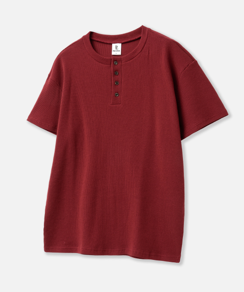 DEVELOVE(デヴローブ)の「ベーシックヘンリーネックワッフル半袖Tシャツ_バーガンディ(Tシャツ/カットソー・メンズ・バーガンディー・LARGE/XX-LARGE/X-LARGE/MEDIUM)」の4枚目の写真