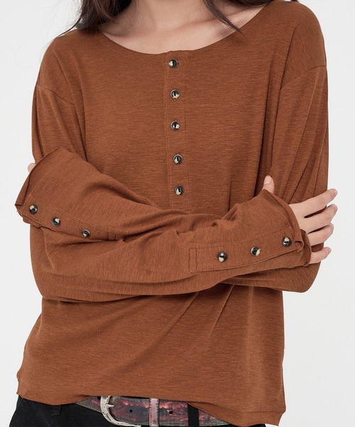 WISH FOR EVER（ウィッシュフォーエバー）の「ROLL-UP RIB HENRY NECK LONG SLEEVE/ロールアップリブヘンリーネックロングスリーブ（Tシャツ/カットソー・メンズ・ホワイト/グレー/オレンジ/ブラック/チャコールグレー×ブラック/ワインレッド・SMALL/LARGE/MEDIUM）」の7枚目の写真