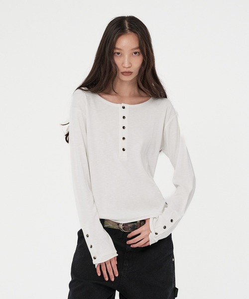 WISH FOR EVER（ウィッシュフォーエバー）の「ROLL-UP RIB HENRY NECK LONG SLEEVE/ロールアップリブヘンリーネックロングスリーブ（Tシャツ/カットソー・メンズ・ホワイト/グレー/オレンジ/ブラック/チャコールグレー×ブラック/ワインレッド・SMALL/LARGE/MEDIUM）」の17枚目の写真