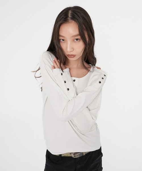 WISH FOR EVER（ウィッシュフォーエバー）の「ROLL-UP RIB HENRY NECK LONG SLEEVE/ロールアップリブヘンリーネックロングスリーブ（Tシャツ/カットソー・メンズ・ホワイト/グレー/オレンジ/ブラック/チャコールグレー×ブラック/ワインレッド・SMALL/LARGE/MEDIUM）」の21枚目の写真