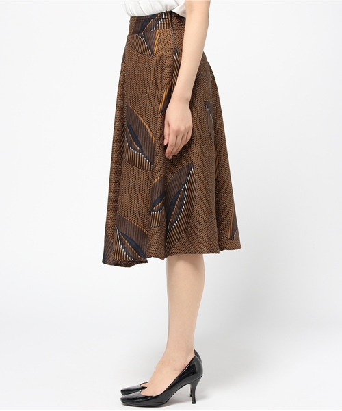 FIGARO Paris（フィガロパリ）の「SHIRTA PORTE アフリカンガラ スカート◆（スカート・レディース・ブラウン・40/38）」の3枚目の写真