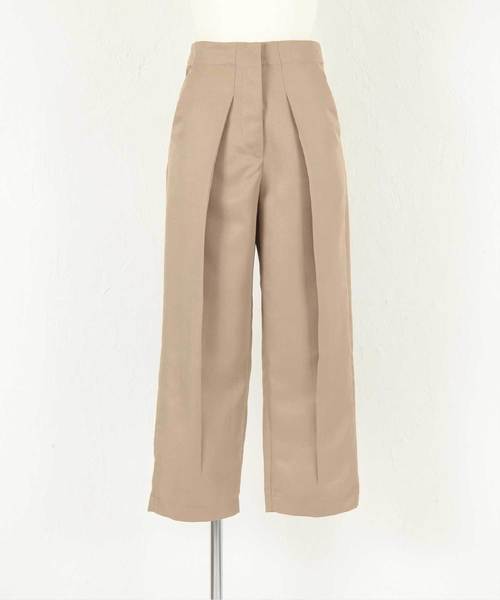 titivate（ティティベイト）の「フロントタックバレルパンツ（その他パンツ・レディース・ホワイト/ベージュ/ネイビー/グリーン・L/M/S）」の5枚目の写真