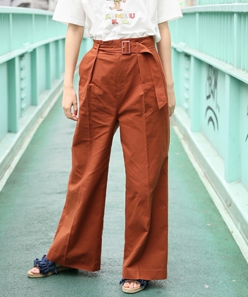 LOWRYS FARM（ローリーズファーム）の「ハイウエストカラーワイド　791908 （その他パンツ・レディース・ブラック/ブラウン/カーキ/アイボリー/オレンジ・MEDIUM/LARGE）」の4枚目の写真