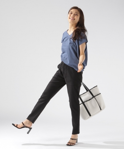 BAYFLOW（ベイフロー）の「BAYFLOW／Nリネンストレッチパンツ 18SS（その他パンツ・レディース・ネイビー/グレー/ブラック/カーキ・MEDIUM/X-SMALL/LARGE/SMALL）」の6枚目の写真
