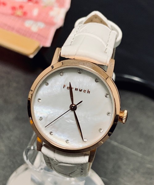 おしゃれスタ（オシャレスタ）の「【XROSS RAY】レザ-ベルト　ウオッチ（アナログ腕時計・レディース・ホワイト系その他/ブラック/ブラック系その他/ブラック系その他2/レッド/レッド系その他/レッド系その他2/ブラウン/ブラウン系その他/ブラウン系その他2/ピンク/パープル/ネイビー/オフホワイト/ホワイト系その他2/グリーン/ブラウン系その他3・FREE）」の2枚目の写真