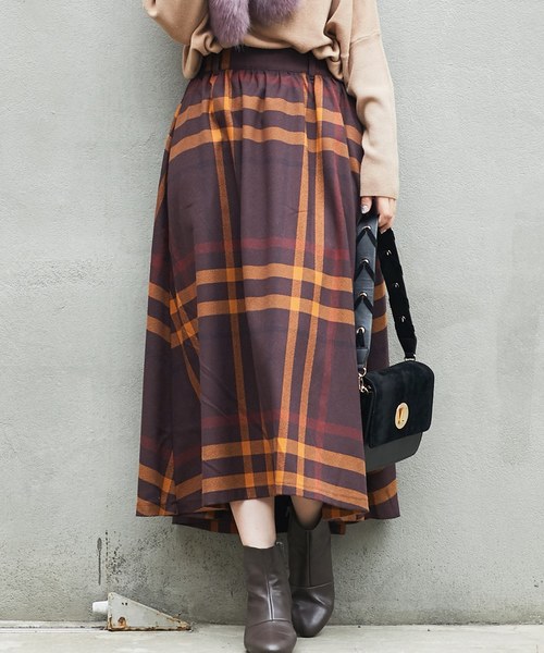 natural couture（ナチュラルクチュール）の「BIGチェックフレアスカート（スカート・レディース・レッド系その他/オレンジ系その他/ブラック/イエロー系その他・FREE）」の3枚目の写真