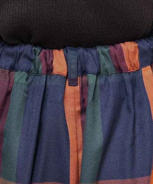 natural couture（ナチュラルクチュール）の「BIGチェックフレアスカート（スカート・レディース・レッド系その他/オレンジ系その他/ブラック/イエロー系その他・FREE）」の6枚目の写真