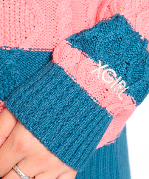 X-girl(エックスガール)の「CABLE KNIT TOP(ニット/セーター・レディース・ブラック/ブルー/ネイビー/イエロー・1/2)」の10枚目の写真
