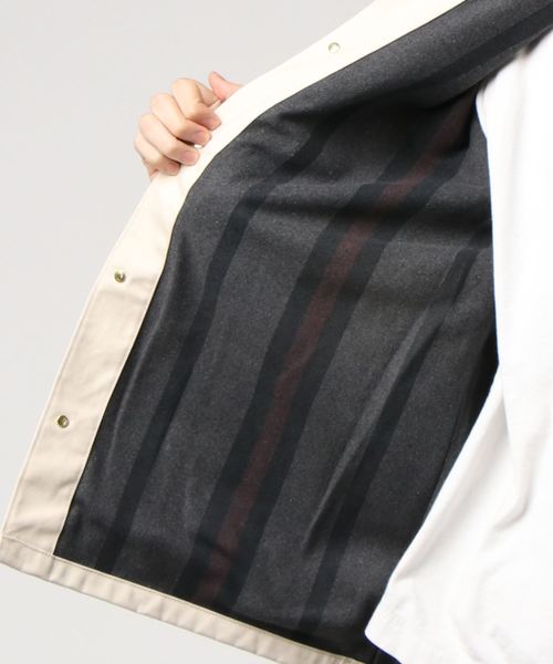 styles(スタイルス)の「【carhartt】CARHART MICHIGAN COAT I015261(その他アウター・メンズ・ホワイト・MEDIUM/LARGE/X-LARGE)」の4枚目の写真