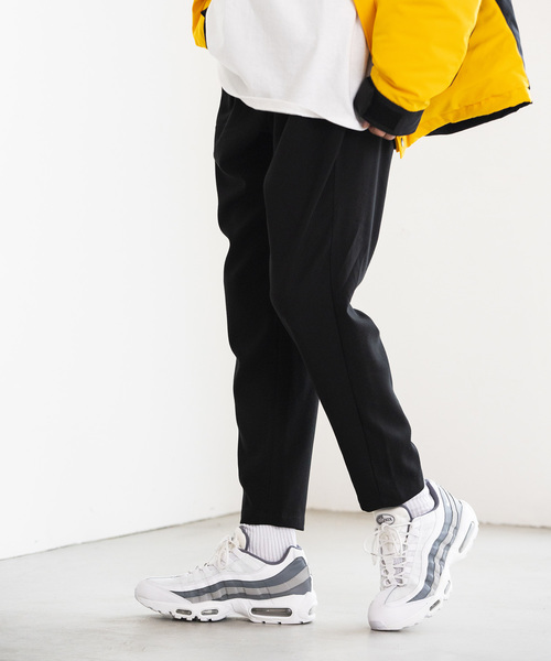 WEGO（ウィゴー）の「WEGO/起毛ストレッチペグトップスラックス（スラックス・メンズ・ブラック/キャメル・SMALL/MEDIUM/LARGE）」の9枚目の写真