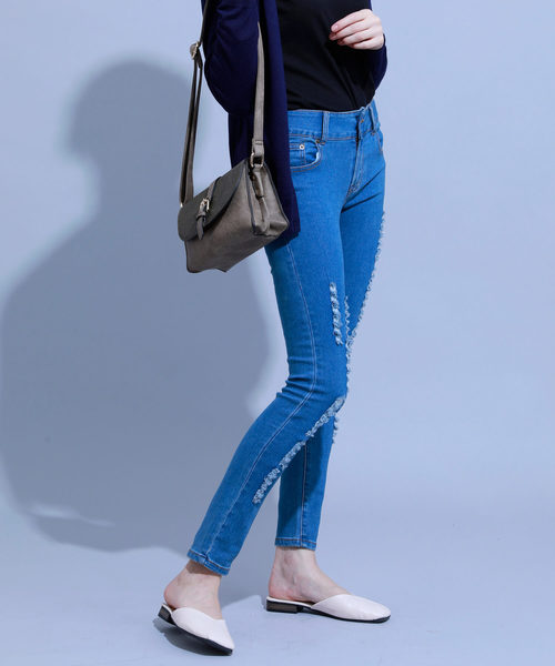 aimoha（アイモハ）の「クラッシュストレッチデニム（デニムパンツ・レディース・ブラック/ブルー/ネイビー/インディゴブルー/ライトブルー・SMALL/MEDIUM/X-SMALL/LARGE/X-LARGE）」の5枚目の写真