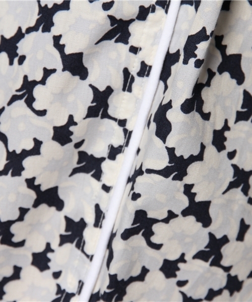 Ray BEAMS(レイビームス)の「SLEEPY JONES / パジャマ パンツ "Navy flower"(その他パンツ・レディース・ネイビー・ONE SIZE)」の9枚目の写真