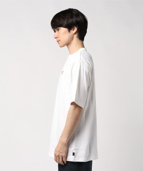 FAT（エフエイティー）の「NAMETAG（Tシャツ/カットソー・メンズ・ホワイト/ブラック/ネイビー/グリーン/ワイン・SKINNY(L)/FAT(XL)/JUMBO(XXL)/TITCH(M)）」の6枚目の写真