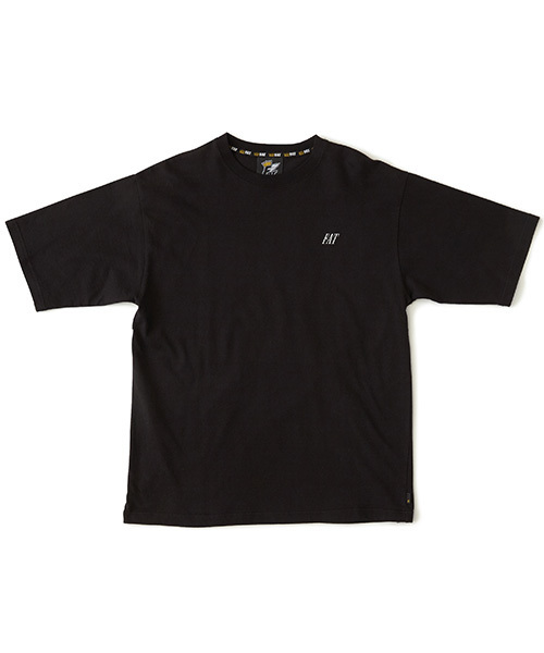 FAT(エフエイティー)の「NAMETAG(Tシャツ/カットソー)」|ブラック