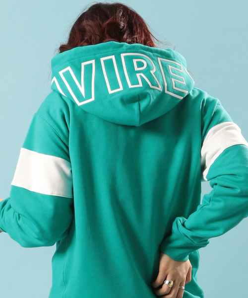 AVIREX（アヴィレックス）の「フードロゴ スウェットパーカー/ HOOD LOGO SWEAT PULL PARKA（パーカー・レディース・ブラック/オフホワイト/エメラルド・FREE）」の7枚目の写真