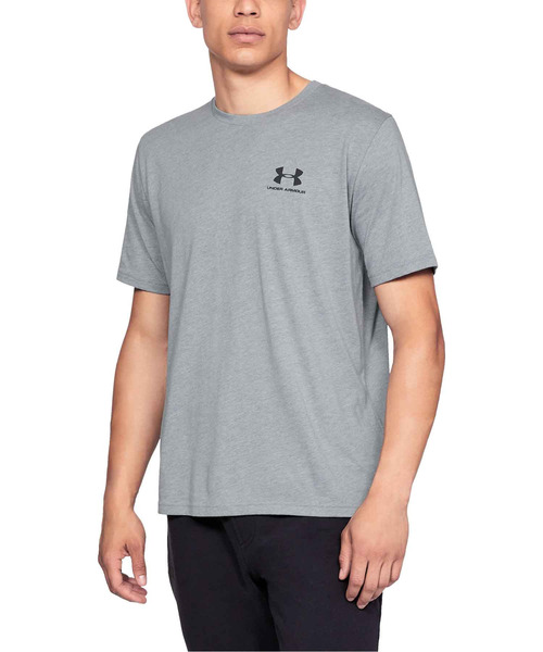 UNDER ARMOUR（アンダーアーマー）の「UAスポーツスタイル レフトチェストショートスリーブ(トレーニング/Tシャツ/MEN)（Tシャツ/カットソー・メンズ・ブルーグリーン/ブラック×ブラック/ヘザーグレー/ホワイト/ネイビー/レッド系その他・SM/XL/LG/MD/XXL）」の4枚目の写真