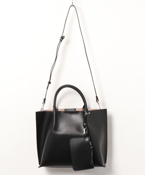 La TOTALITE（ラトータリテ）の「【GIANNI CHIARINI/ジャンニ・キリアーニ】 GCトートBAG（トートバッグ・レディース・ブラック/ベージュ・FREE）」の6枚目の写真