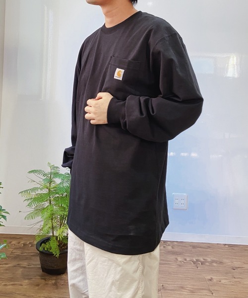 Carhartt（カーハート）の「Carhartt(カーハート) / K126 オーバーサイズ ポケット付き ロンT Long Sleeve Workwear Pocket T-Shirt カットソー USサイズ ロングスリーブTシャツ（Tシャツ/カットソー・メンズ・ヘザーチャコール/ワイン/ブラック/ネイビー/グレー・M/L/XL/XXL/S）」の10枚目の写真