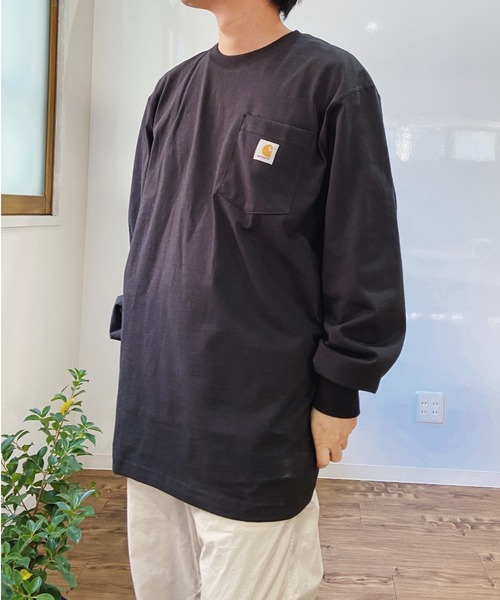 Carhartt（カーハート）の「Carhartt(カーハート) / K126 オーバーサイズ ポケット付き ロンT Long Sleeve Workwear Pocket T-Shirt カットソー USサイズ ロングスリーブTシャツ（Tシャツ/カットソー・メンズ・ヘザーチャコール/ワイン/ブラック/ネイビー/グレー・M/L/XL/XXL/S）」の9枚目の写真
