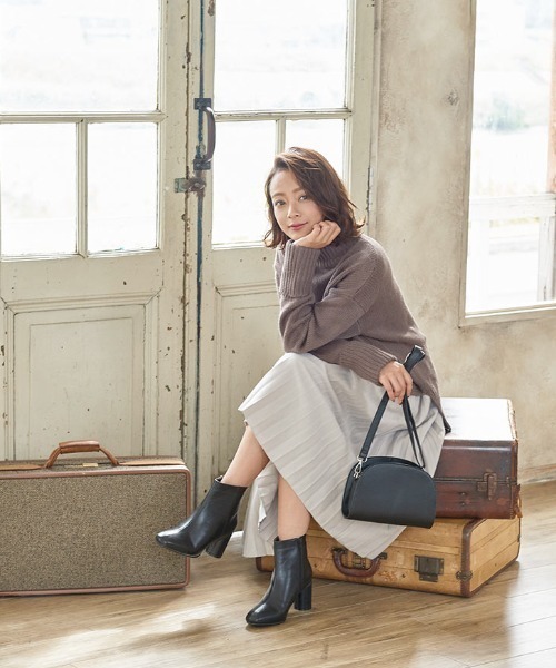 KOBE LETTUCE（コウベレタス）の「スクエアトゥサークルヒールショートブーツ（ブーツ・レディース・ブラック/モカ/ブラック系その他/キャメル・LL/M/L/S）」の14枚目の写真