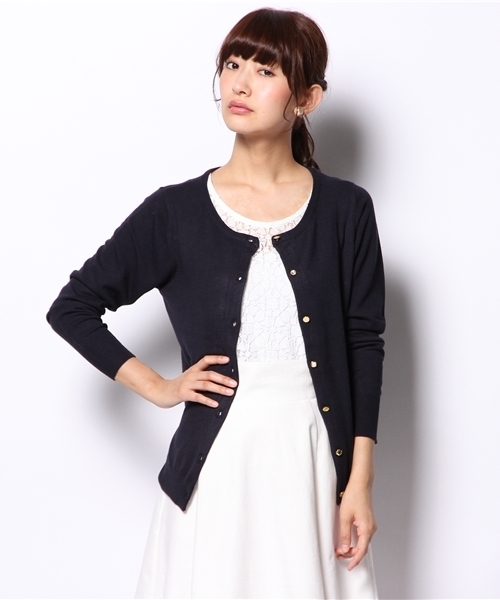 DISCOAT（ディスコート）の「【Discoat】マルチ釦カーディガン（カーディガン/ボレロ・レディース・グレー/ボルドー/ダークグリーン/ネイビー/ブルー系その他/ダークブルー/ワインレッド/ベージュ系その他/ピンク・ﾌﾘ-）」の5枚目の写真