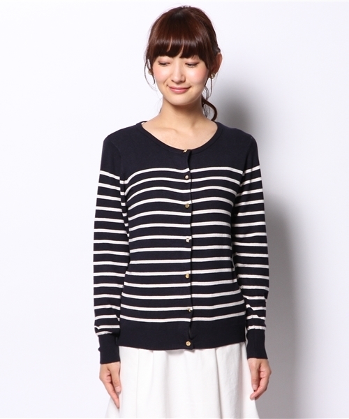 DISCOAT（ディスコート）の「【Discoat】マルチ釦カーディガン（カーディガン/ボレロ・レディース・グレー/ボルドー/ダークグリーン/ネイビー/ブルー系その他/ダークブルー/ワインレッド/ベージュ系その他/ピンク・ﾌﾘ-）」の12枚目の写真