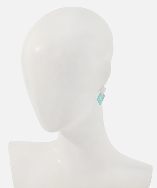 AZUL by moussy（アズールバイマウジー）の「SQUARE ACRYL EARRINGS/スクエアアクリルピアス（ピアス（両耳用）・レディース・ホワイト系その他/ブラック系その他/イエロー系その他・FREE）」の14枚目の写真