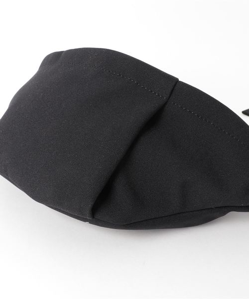 Un coeur(アンクール)の「【Un coeur/アンクール】TORO(Ⅱ) water repellent series K900016N(ボディバッグ/ウエストポーチ・レディース・ブラック/ネイビー/グレー・FREE)」の14枚目の写真