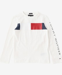 TOMMY HILFIGER（トミーヒルフィガー）の「BOYS プリントロゴTシャツ（Tシャツ/カットソー・キッズ）」