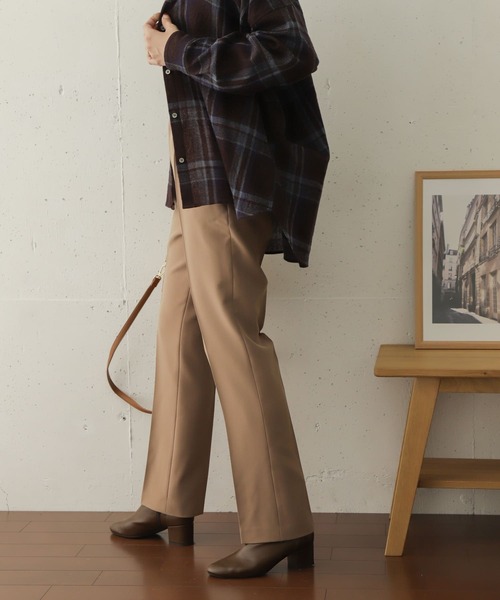 URBAN RESEARCH DOORS（アーバンリサーチドアーズ）の「スリムストレートトラウザー（その他パンツ・レディース・グレー系その他/ブラック/ベージュ・36/38）」の5枚目の写真