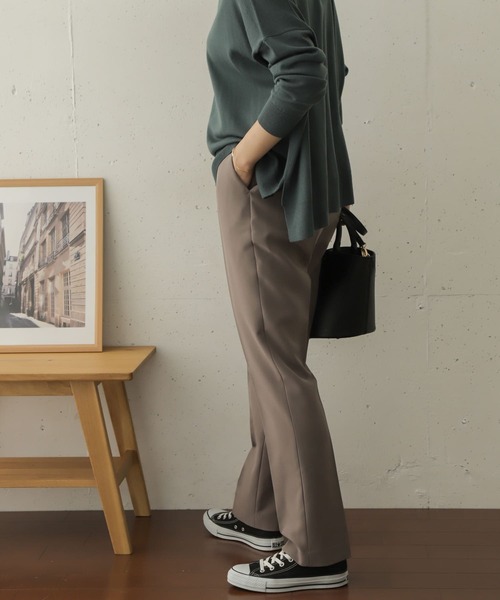 URBAN RESEARCH DOORS（アーバンリサーチドアーズ）の「スリムストレートトラウザー（その他パンツ・レディース・グレー系その他/ブラック/ベージュ・36/38）」の11枚目の写真