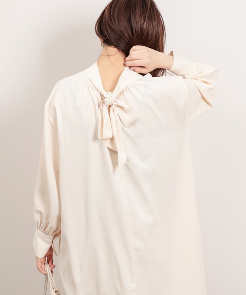 natural couture(ナチュラルクチュール)の「クラシカルボウタイワンピース(ワンピース・レディース・ブルー系その他/その他1/オフホワイト/ライトベージュ・FREE)」の7枚目の写真