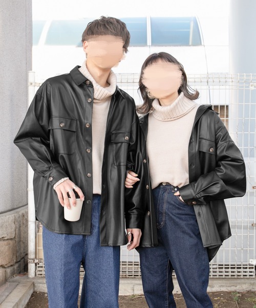 PairPair（ペアペア）の「CPOフェイクレザーシャツ(ユニセックス)（シャツ/ブラウス・メンズ・ブラック/アイボリー・FREE）」の2枚目の写真