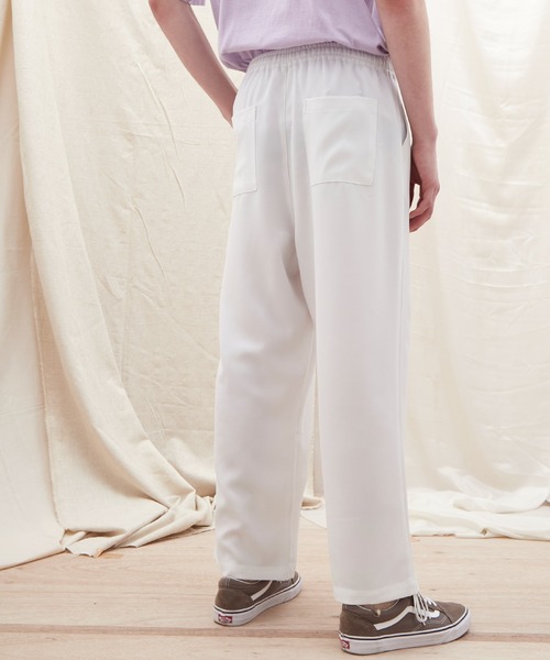 EMMA CLOTHES(エマクローズ)の「テックリネン ワイドシルエットダーツタックバルーンパンツ EMMA CLOTHES(その他パンツ・メンズ・ネイビー/パープル系その他/ベージュ/ブルー系その他/ホワイト/グレー系その他/ブラック/オリーブ・M/L/S)」の11枚目の写真