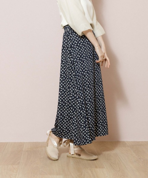 flower(フラワー)の「フォーリングフラワースカート(スカート・レディース・ブラック/イエロー・FREE)」の18枚目の写真