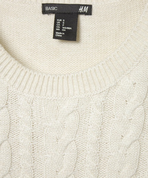 H&M（エイチ・アンド・エム）の「長袖ニット（ニット/セーター・レディース・ベージュ・S）」の4枚目の写真