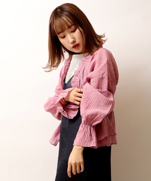 Brownie（ブラウニー）の「Brownie シャーリング袖今フリルブラウス（シャツ/ブラウス・レディース・ホワイト/レモンイエロー/ピンク/ブラック・FREE）」の22枚目の写真