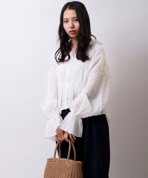 Brownie（ブラウニー）の「Brownie シャーリング袖今フリルブラウス（シャツ/ブラウス・レディース・ホワイト/レモンイエロー/ピンク/ブラック・FREE）」の8枚目の写真