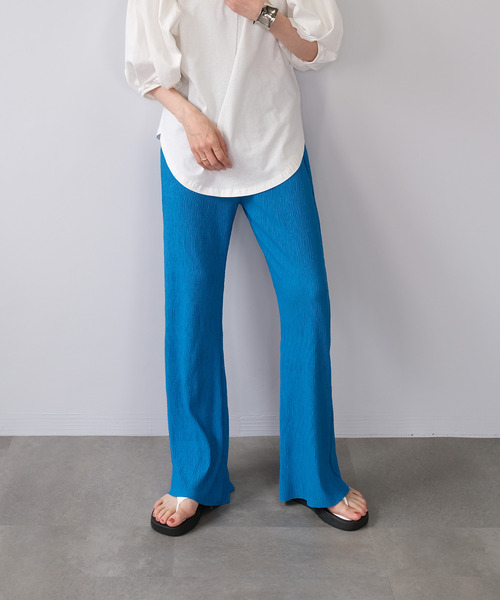 ＡＮＤＪ（アンドジェイ）の「【ANDJ MADE】プリーツカットオフセミフレアパンツ（その他パンツ・レディース・イエロー/ブルー/グリーン/ライム/レッド/アイボリー/ピンク・M）」の4枚目の写真