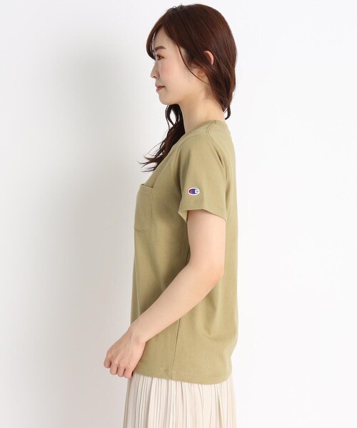 Champion（チャンピオン）の「Champion コットン（綿）ポケットTシャツ（Tシャツ/カットソー・レディース・ブラック/カーキ/オフホワイト・02/03）」の13枚目の写真