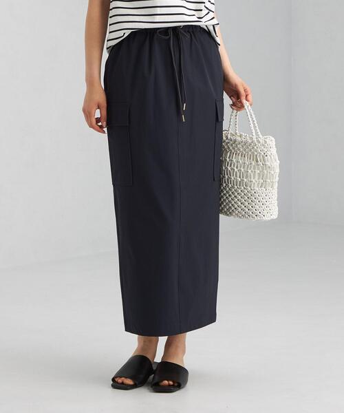 green label relaxing（グリーンレーベルリラクシング）の「ハッスイ UV イージー カーゴ スカート －撥水－－UVカット－（スカート・レディース・ネイビー/オレンジ・FREE）」の2枚目の写真