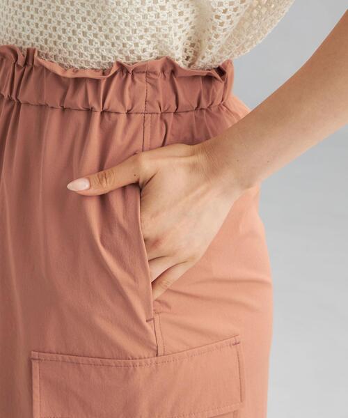 green label relaxing（グリーンレーベルリラクシング）の「ハッスイ UV イージー カーゴ スカート －撥水－－UVカット－（スカート・レディース・ネイビー/オレンジ・FREE）」の9枚目の写真