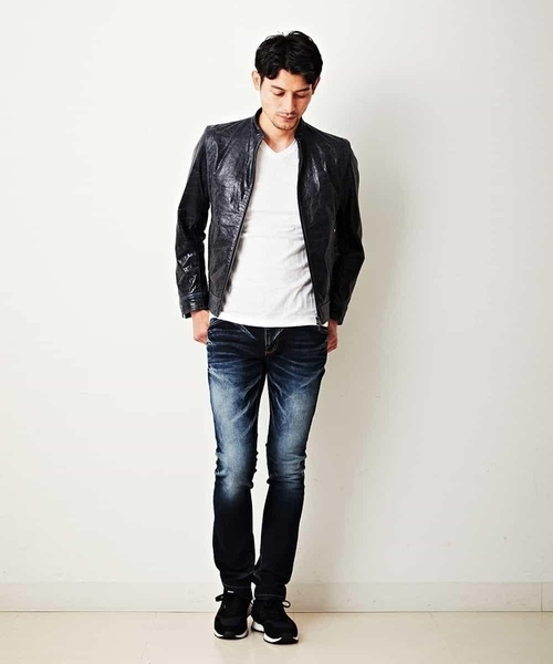 MICHEL KLEIN HOMME (ミッシェルクランオム)の「レザーブルゾン(クラックレザー)(ライダースジャケット・メンズ・ネイビー・MEDIUM/LARGE/X-LARGE)」の16枚目の写真