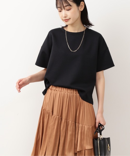NATURAL BEAUTY BASIC(ナチュラルビューティーベーシック)の「ダンボールフォルムトップス/0171260871(Tシャツ/カットソー・レディース・ブラック/ベージュ/ブラウン/オフホワイト・MEDIUM)」の5枚目の写真
