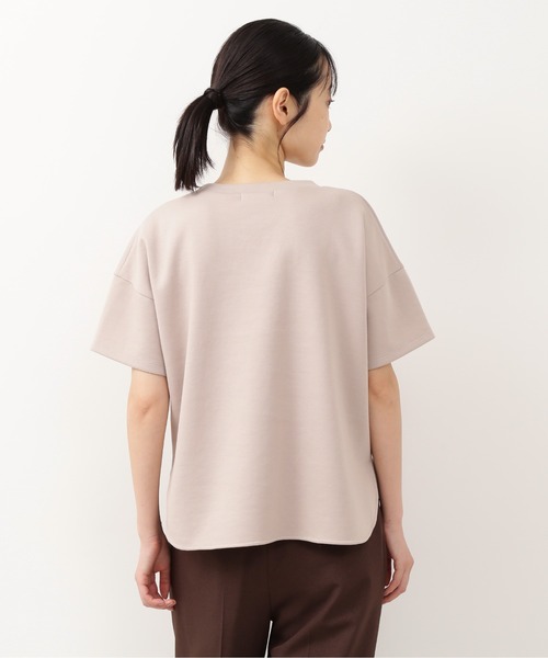 NATURAL BEAUTY BASIC(ナチュラルビューティーベーシック)の「ダンボールフォルムトップス/0171260871(Tシャツ/カットソー・レディース・ブラック/ベージュ/ブラウン/オフホワイト・MEDIUM)」の12枚目の写真