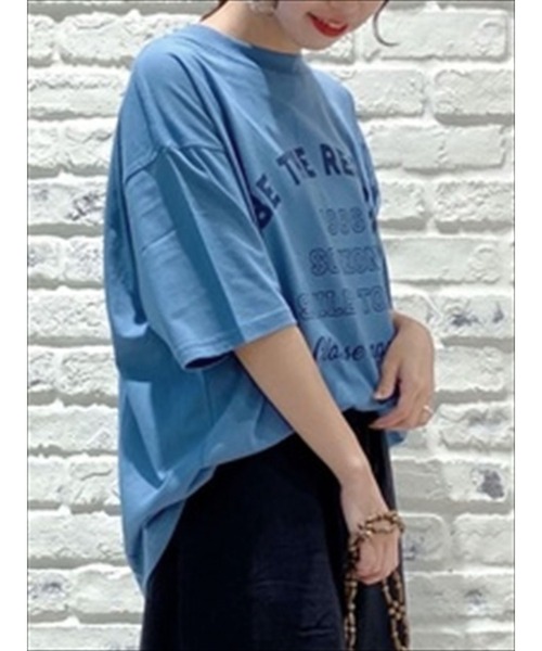 Samansa Mos2（サマンサ モスモス）の「アーチロゴプリントTシャツ（Tシャツ/カットソー・レディース・ブラック/ベージュ/オフホワイト/ブルー/ボルドー・ﾌﾘ-）」の4枚目の写真